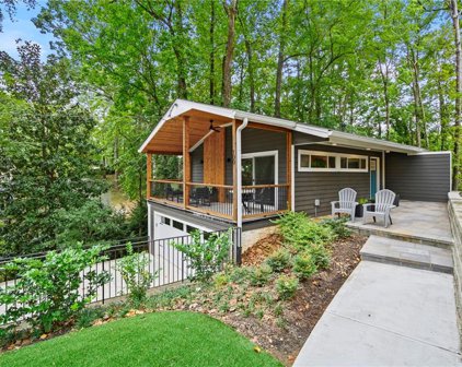 100 Angus Trail, Sandy Springs