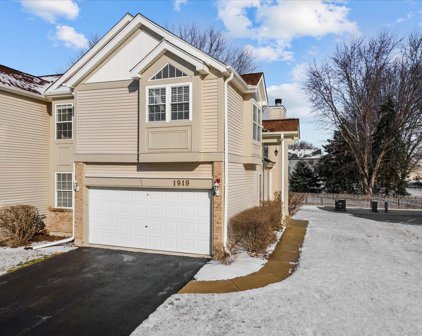 1919 Tamahawk Lane, Naperville