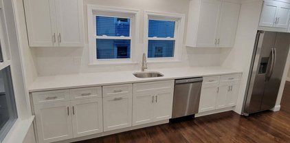 131 Mount Vernon St Unit First Floor, Malden