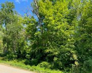 LAKESHORE DRIVE, Packwaukee image
