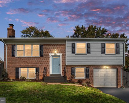 13349 Kingsman Rd, Woodbridge