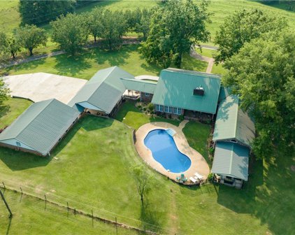 2156 County Road 52, Moundville