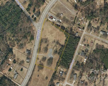 3390 Springs  Road, Hickory