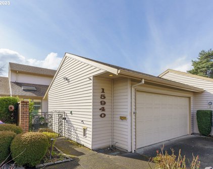 15940 SW GREENS WAY, Tigard