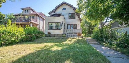 4414 North Bartlett Avenue North Unit 4416, Shorewood
