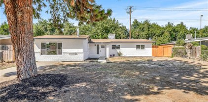 1440 E Cecil Avenue, Visalia
