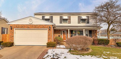 2106 E Sherwood Road, Arlington Heights