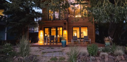 295 Nw Riverfront  Street, Bend