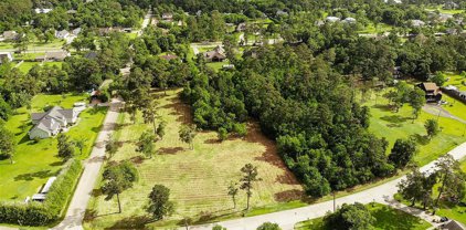 17 S Country Club Drive, Shoreacres