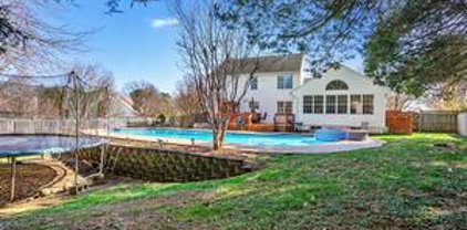 9421 Weathersfield Dr, Bristow