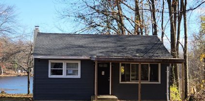 949 Plymouth Lake Dr, Stillwater Twp.