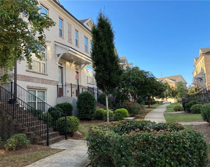 141 Laurel Crest Alley, Johns Creek