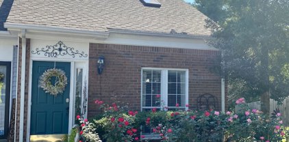 102 Carriage Pl, Clarksville