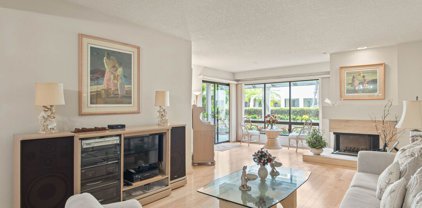 150  Ocean Park Blvd Unit 320, Santa Monica