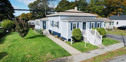 74 Forest Street, Middleboro