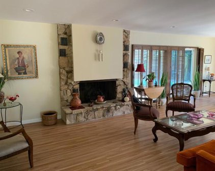 3168 Dona Sarita Place, Studio City