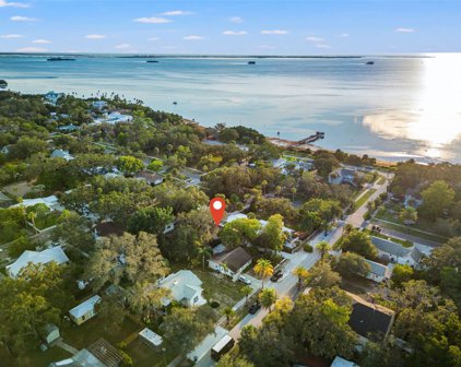 517 Ohio Avenue, Crystal Beach