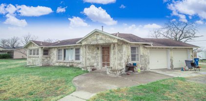 600 S Storts St, Poth