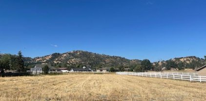 28881 Burning Tree  Court, Tehachapi