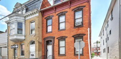 226 E Philadelphia St, York