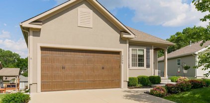 2208 NW Eclipse Court, Blue Springs