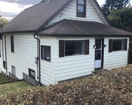 1038 Alderson Avenue, Coquitlam