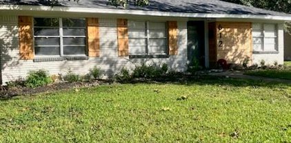 612 W Lobit Street, Baytown