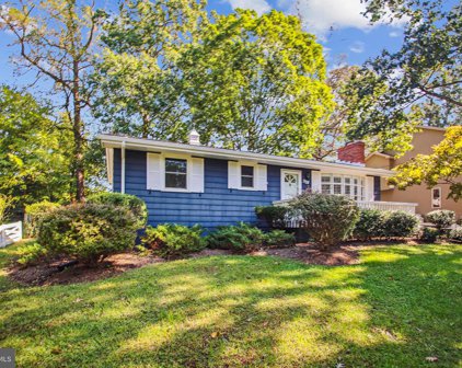 327 Edgemere Dr, Annapolis