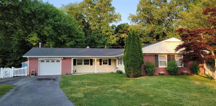 4303 Rosetree Ct, Bowie