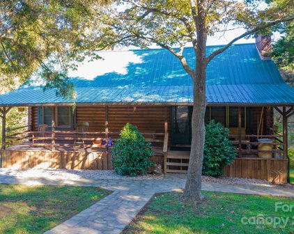 2660 Hk  Drive, Newton