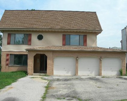 301 Dawn Court, Bloomingdale