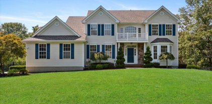 685 Blueberry Hill, Freehold