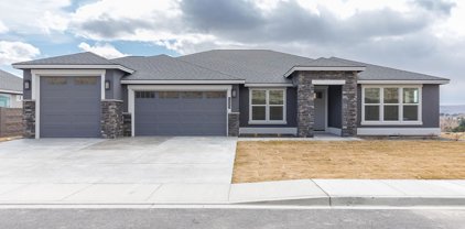 1225 Jurupa St, Richland