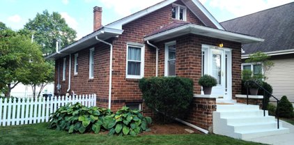421 Anderson Boulevard, Geneva