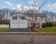 9 Southwood Lane, East Hartford image