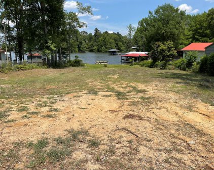 484 Lakeshore Way, Cordele