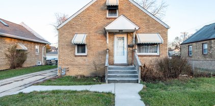 49 S Lewis Avenue, Waukegan