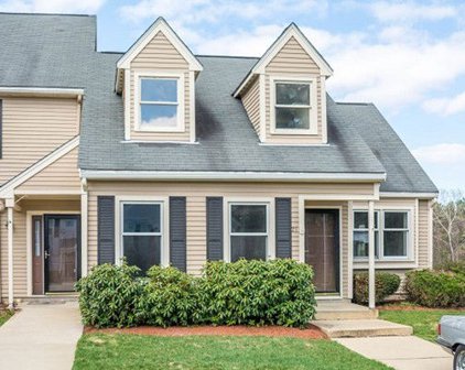 21 Riviera Rd Unit 123, Hudson