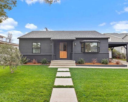 13934 Peach Grove Street, Sherman Oaks