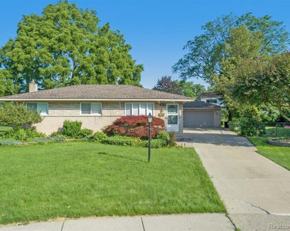 34137 OLD FORGE, Sterling Heights