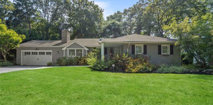 7 Tracy Drive, Huntington
