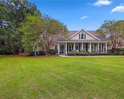 8 Crosstide Lane, Bluffton