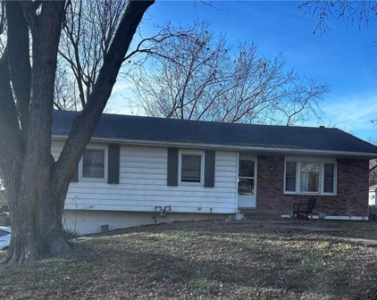 409 SW 23rd Street, Blue Springs