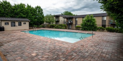 6680 Charlotte Pike Unit #A7, Nashville