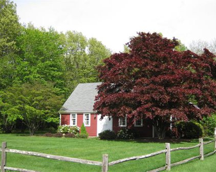 14 Isaac Miller Rd, Westborough