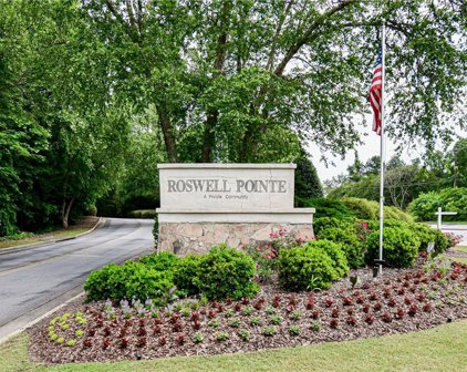 4410 Lake Pointe Circle, Roswell
