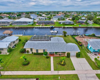 218 Bangsberg Road Se, Port Charlotte