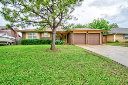 2213 Bellaire Drive, Moore
