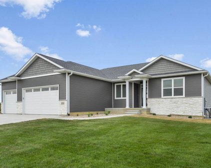 218 Willow Oak Drive, Hudson