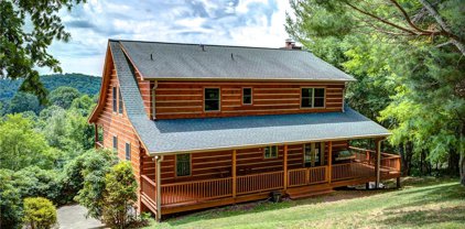 181 Picasso Drive, Blowing Rock